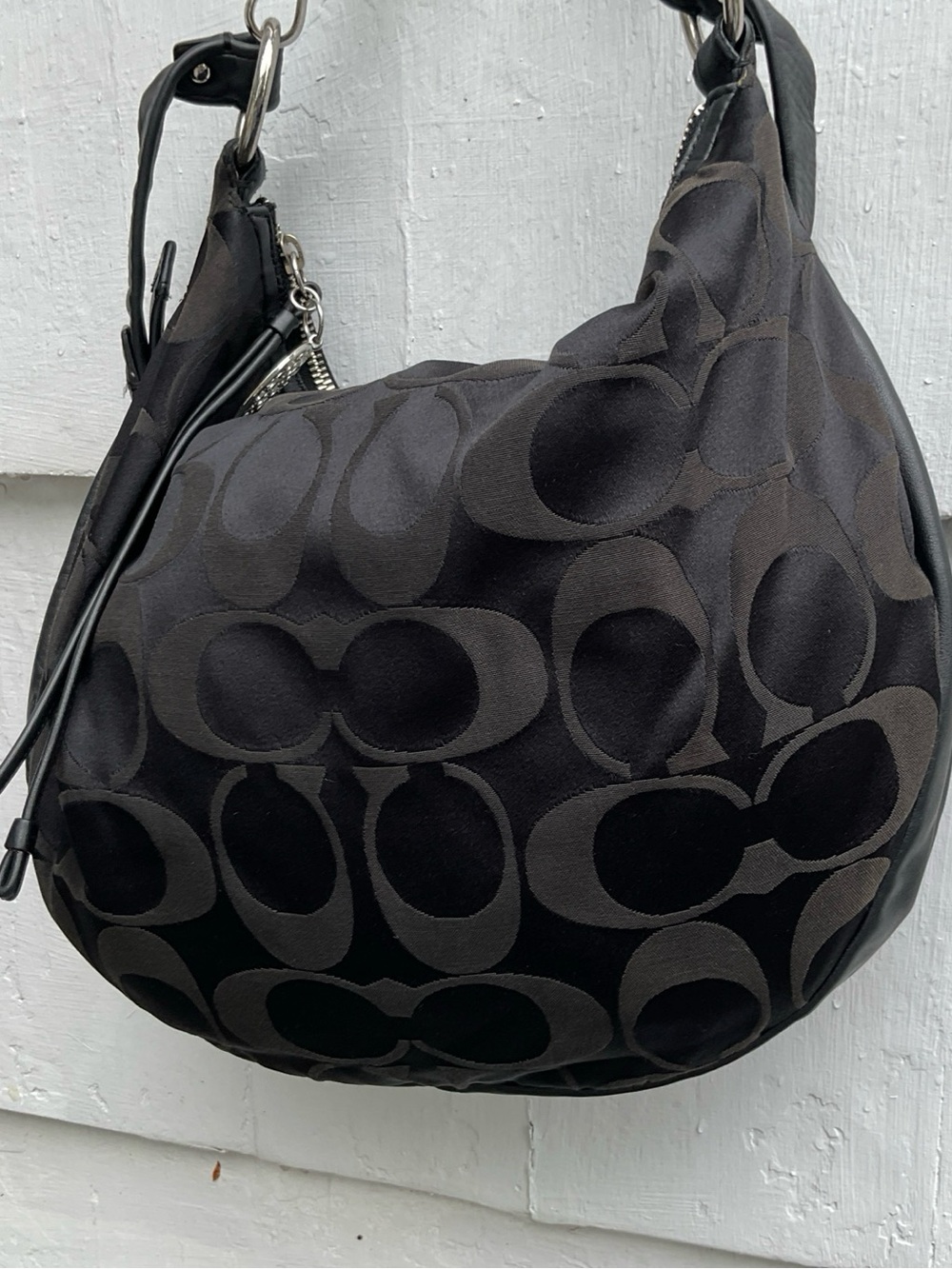 VINTAGE Coach Black Jacquard fabric convertible Bag 13656